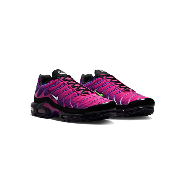 Nike Air Max Plus Rebellious Air Fireberry